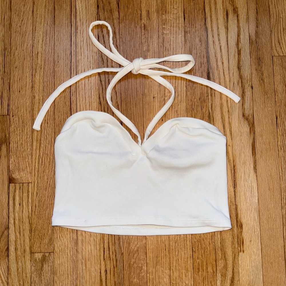 Tie Neck Sweetheart Crop Top